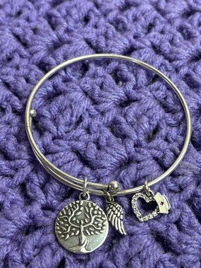 Silvertone Charm Bracelet Earth Angel Wing Tree Nurse Heart Enamel Rhinestone